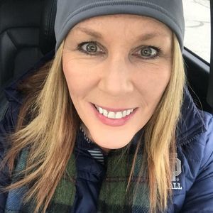 Meet your Posher, Joy